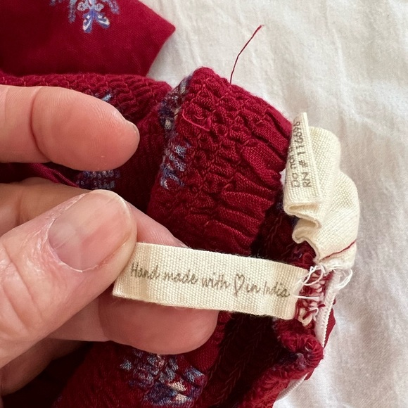 Japna Red Floral Small Mini Skirt w/lining and side pockets - Picture 5 of 9